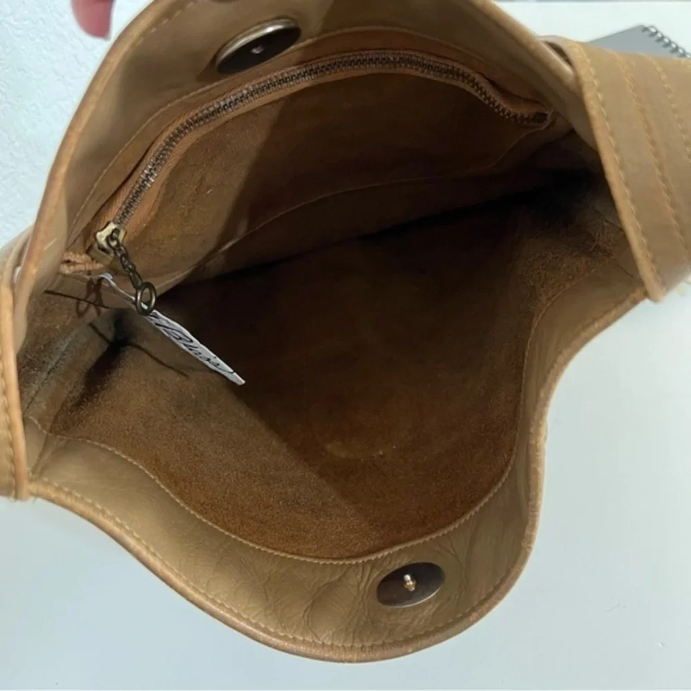 Vintage Bill Blass Nutmeg Tan Genuine Leather Messenger Laptop Bag Tote Murse